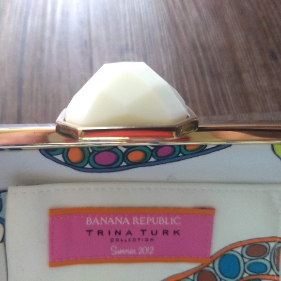 Trina Turk Hard Shell Clutch - Picture 3 of 4